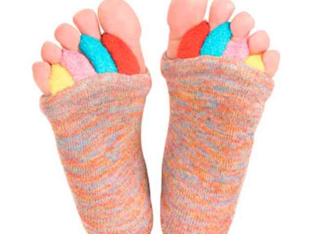 My Happy Feet – Retiree Invents Miracle Socks That Relieve Foot Pain!