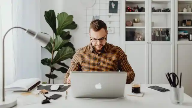 Un Hombre Con Un Plan