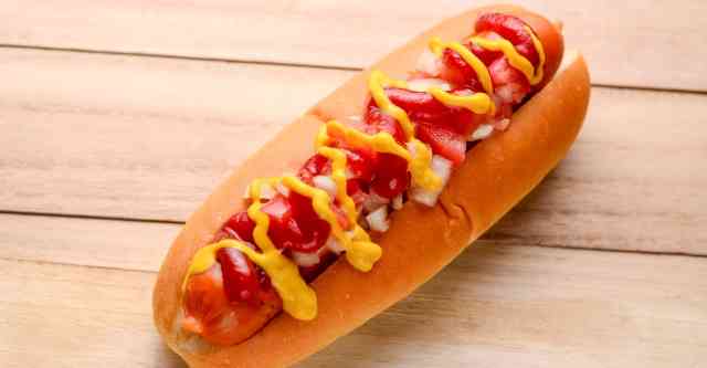 Hot Dogs with Nitrates 