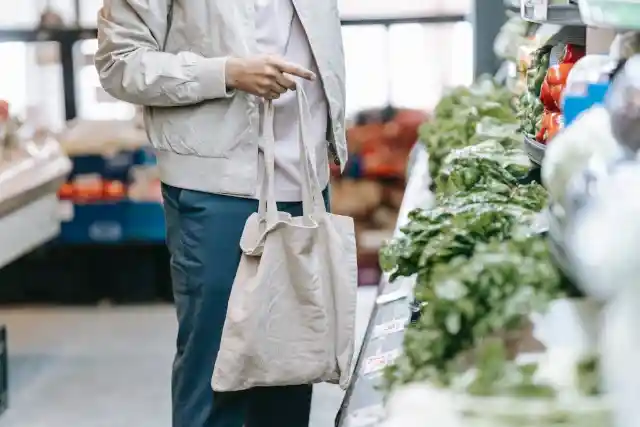 Couple Take Homeless Man Shopping Until Cashier Sees Their Cart