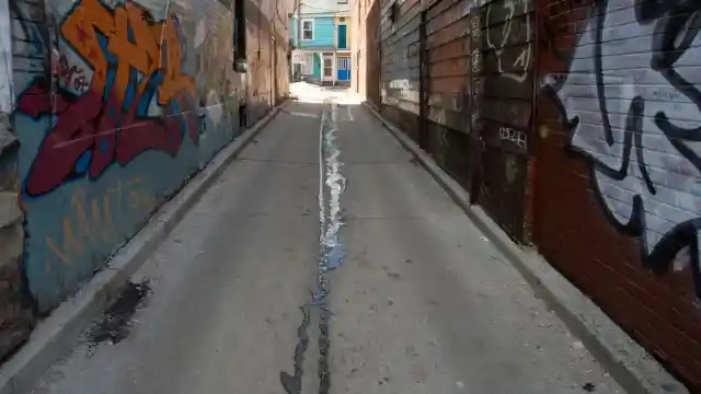 Vigilando el edificio