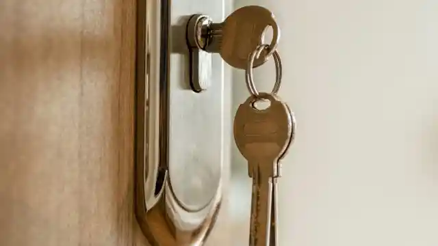 Abrió la puerta