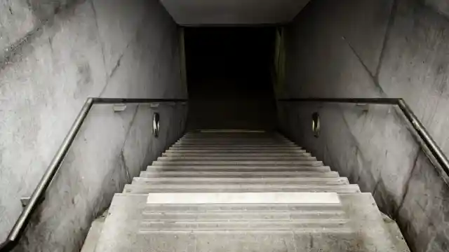 Bajando las escaleras