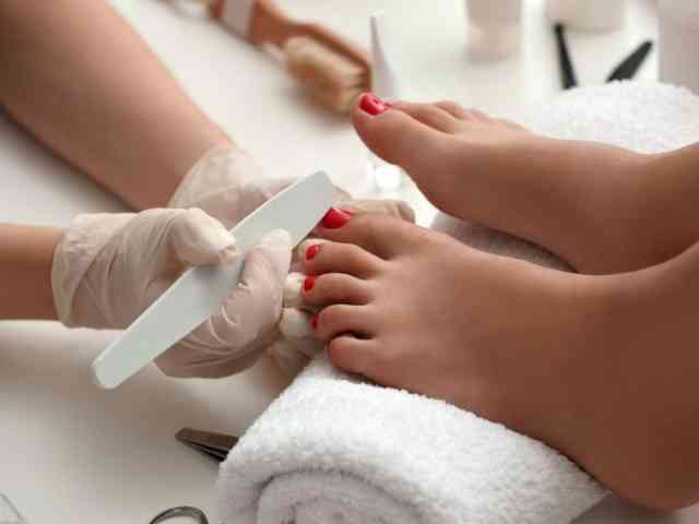 Dry Pedicure: What Is It?