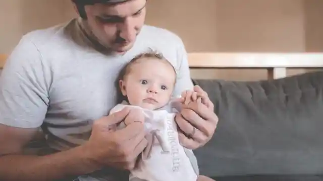 Las Alegrías De La Paternidad
