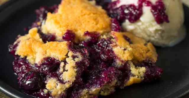 Blackberry Cobbler