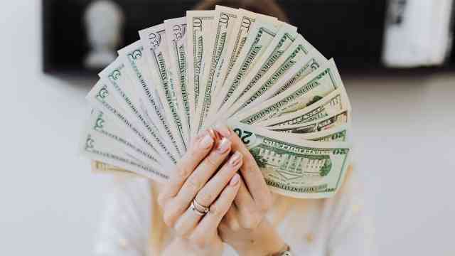 Dinero