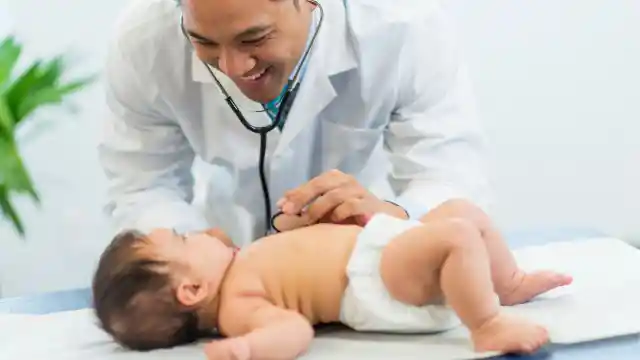 Observando La Evaluación Del Bebé