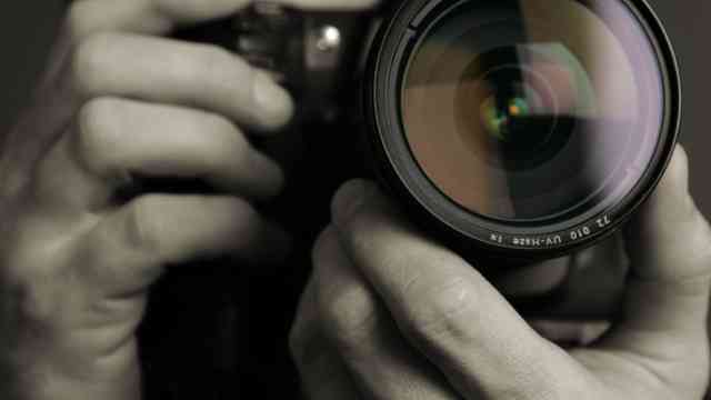 Finding A Photographer