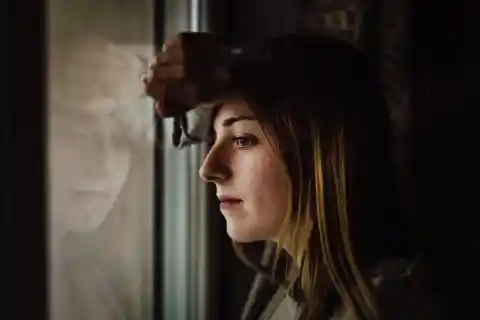 Ella accedió