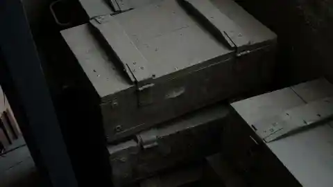 Abusando De Seu Poder