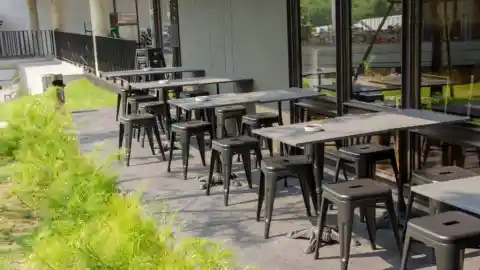 De vuelta a la cafetería