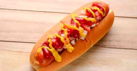Hot Dogs with Nitrates 