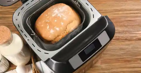 Bread Makers: Lights on for No Reason