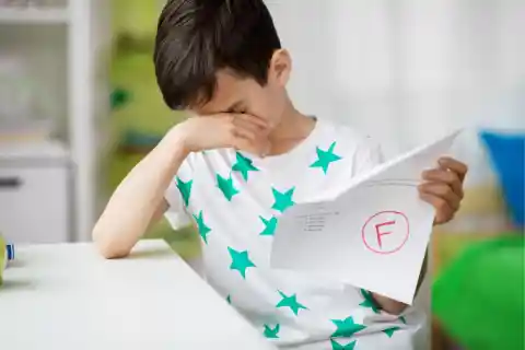 Il Aimait L'école