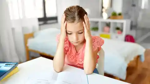 Demasiado Joven Para Entender