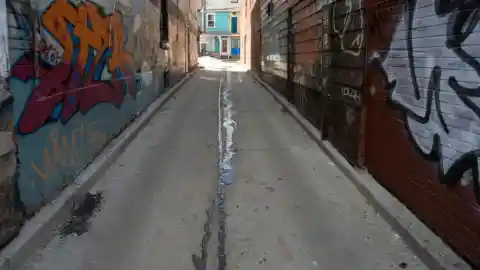 Vigilando el edificio