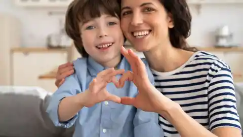 Une Figure Maternelle