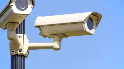 Volviendo A La Vigilancia