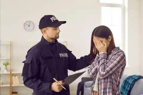 Un Policier Compatissant