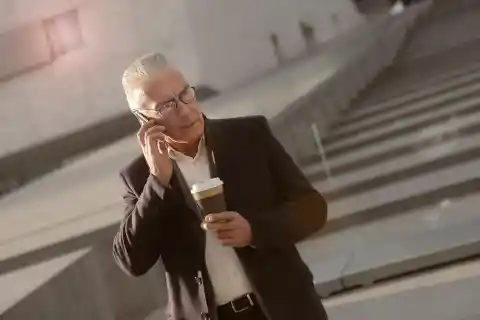 Cercando Di Fermarlo