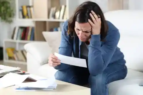 The Weary Wife 