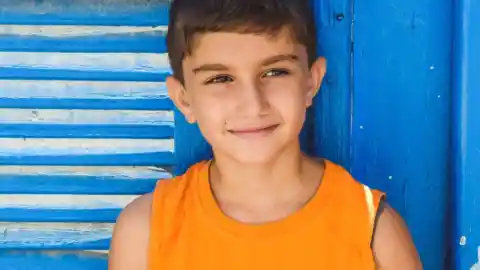 Acercándose A Ella