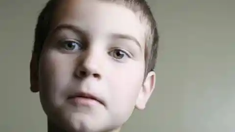 Kid Bullied Relentlessly In Burger King, Unaware Someone Was About To Intervene