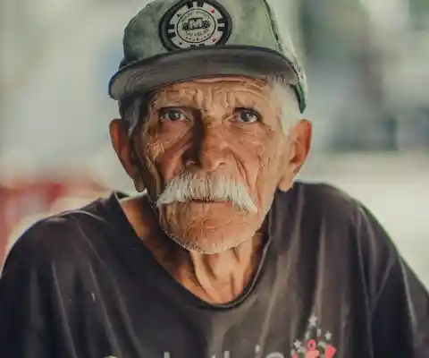 Su Gorra