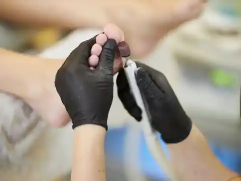 Disadvantages Of Dry Pedicures