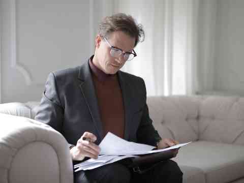 PREGUNTAR AL DIRECTOR