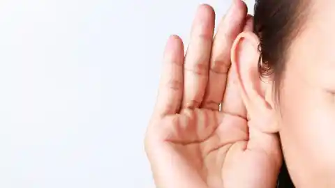 Débil Pero Allí