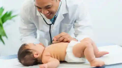Observando La Evaluación Del Bebé