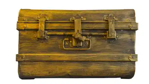 Una Pequeña Caja Metálica