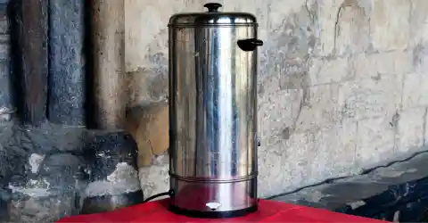 Electric Kettles: More Than Just Water Heating